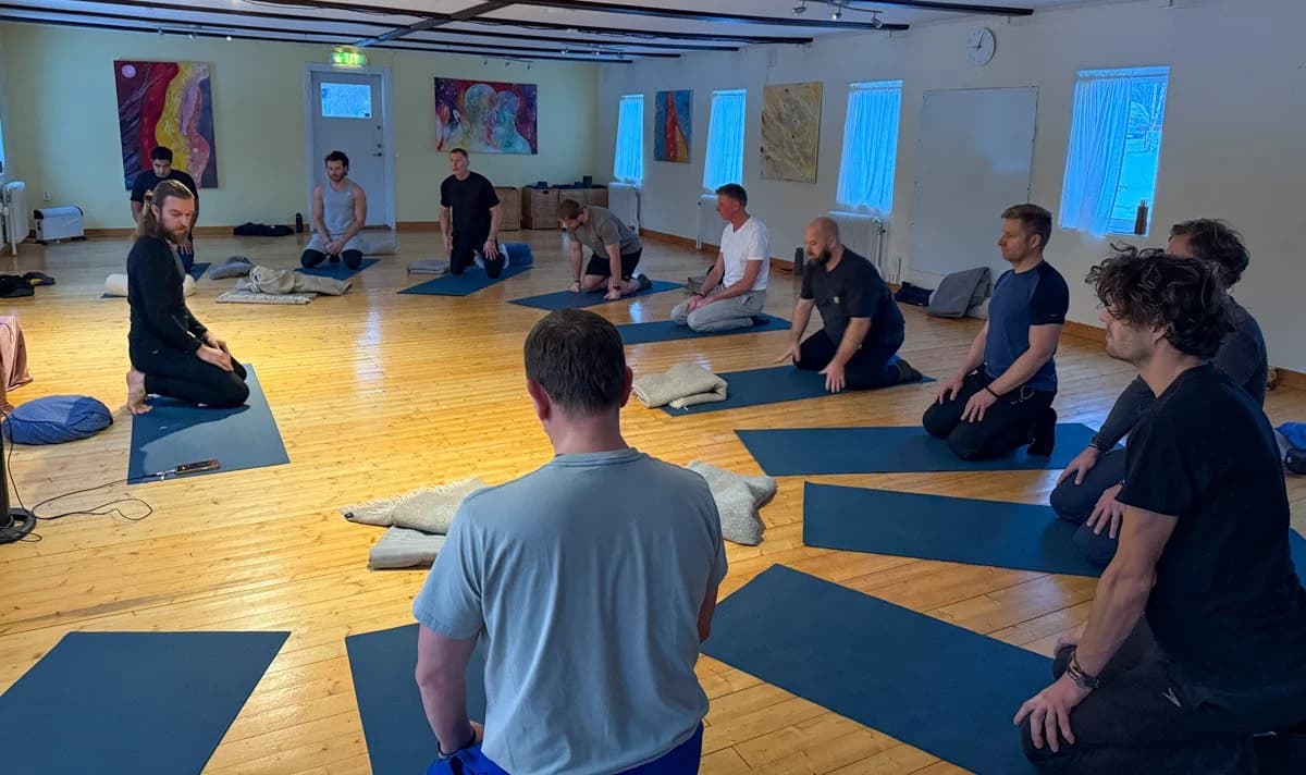 What Men’s Retreats Really Are (And Why They’re Rising Fast in 2026)