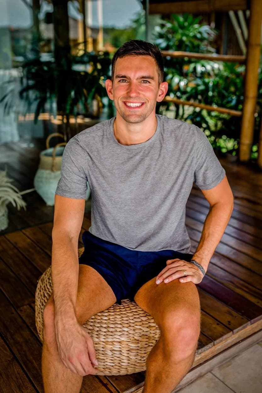 Jon Miksis consulting on retreat design